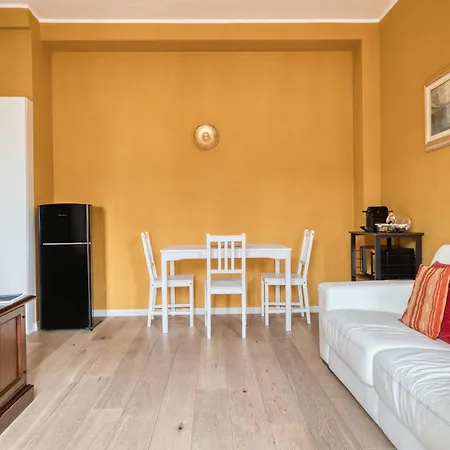 Apartment Just Urban - Elegant 1-br Flat In Solari Area - 2 Min Metro M4 *