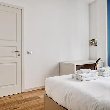 Διαμέρισμα Just Urban - Elegant 1-br Flat In Solari Area - 2 Min Metro M4 *