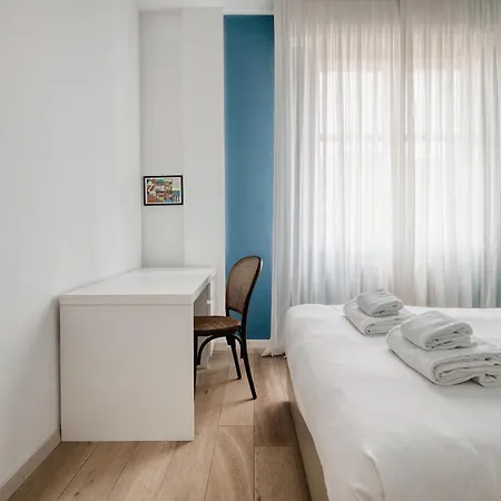 Διαμέρισμα Just Urban - Elegant 1-br Flat In Solari Area - 2 Min Metro M4 *